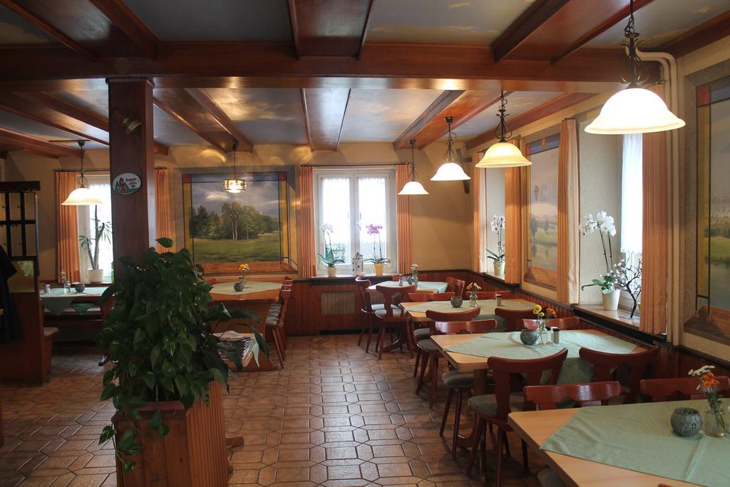 פרייבורג Gasthaus Zur Sonne מראה חיצוני תמונה